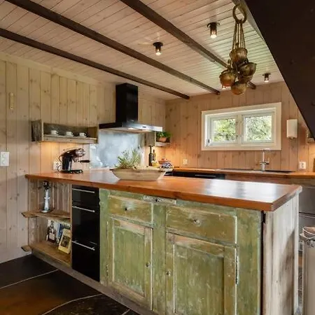 Alpesi faház Your Ideal Getaway Awaits In Charming Retreat