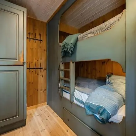 Your Ideal Getaway Awaits In Charming Retreat * Nord Torpa