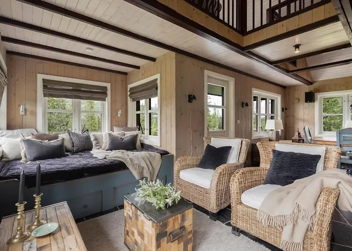 Your Ideal Getaway Awaits In Charming Retreat Chalet