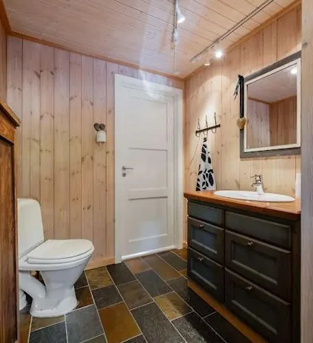 Your Ideal Getaway Awaits In Charming Retreat Chalet Nord Torpa